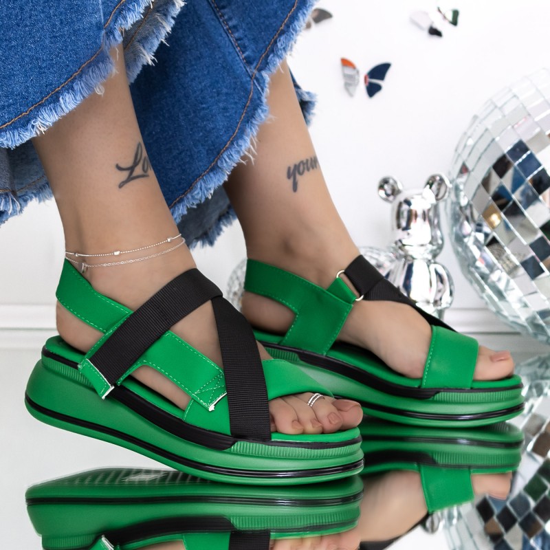 Dámske sandále na platforme 3GZ65 Zelená | Mei