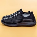 Pánske športové topánky D722 Čierna | Se7en