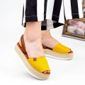Dámske sandále na platforme WH1932 Žltá | Mei