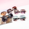 Dámske slnečné okuliare 2020-305 Čierna Fashion